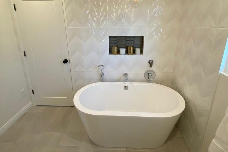 bathroom-remodel-contractor-Coronado-768x1024 (1) bathroom-remodel-contractor-Coronado-768x1024 (1)
